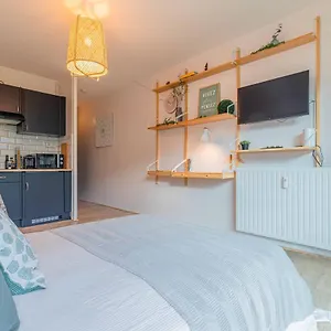 Bali 2** + Parking Privé Inclus , Aix-les-Bains France